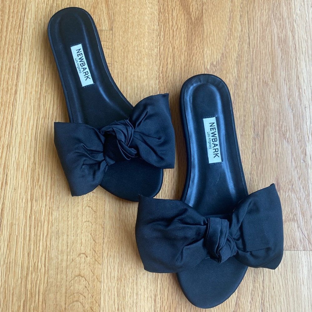 Newbark Satin Bow Sandals — RARE